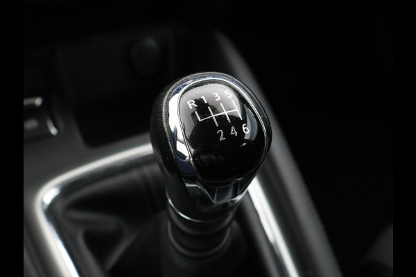 Nissan QASHQAI 1.2 + CAMERA | NAVIGATIE | STOELVERWARMING | DAB | PDC | 17 INCH | CLIMATE | CRUISE CONTROL