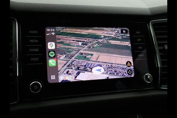 Škoda Kodiaq 1.5 TSI 150 PK DSG AUT. *RACE BLUE METALLIC* + WEGKLAPBARE TREKHAAK 1800 KG