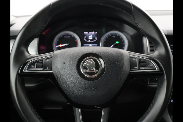 Škoda Kodiaq 1.5 TSI 150 PK DSG AUT. *RACE BLUE METALLIC* + WEGKLAPBARE TREKHAAK 1800 KG