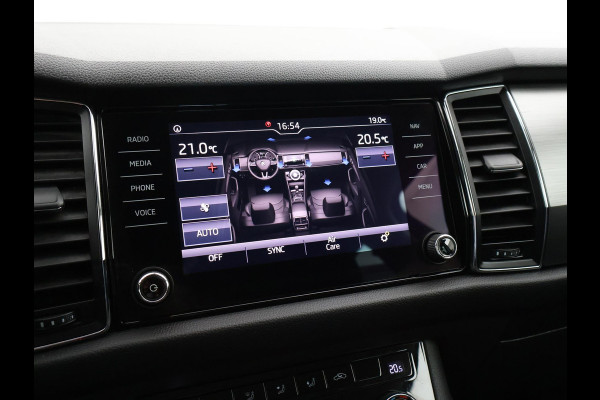 Škoda Kodiaq 1.5 TSI 150 PK DSG AUT. *RACE BLUE METALLIC* + WEGKLAPBARE TREKHAAK 1800 KG