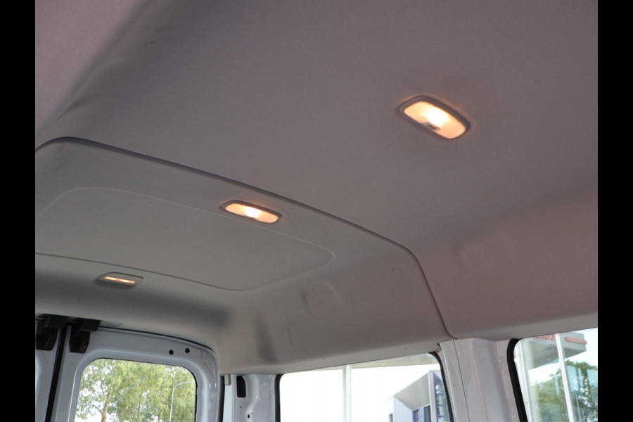 Ford Transit Kombi 350 2.0 TDCI 130 PK L2H2 9-PERSOONS *EXCL. BTW* TREND + AIRCO | CRUISE CONTROL | BLUETOOTH