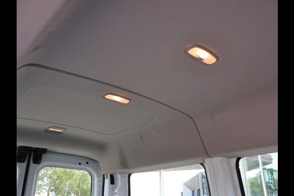 Ford Transit Kombi 350 2.0 TDCI 130 PK L2H2 9-PERSOONS *EXCL. BTW* TREND + AIRCO | CRUISE CONTROL | BLUETOOTH