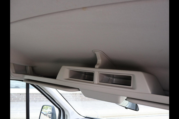 Ford Transit Kombi 350 2.0 TDCI 130 PK L2H2 9-PERSOONS *EXCL. BTW* TREND + AIRCO | CRUISE CONTROL | BLUETOOTH