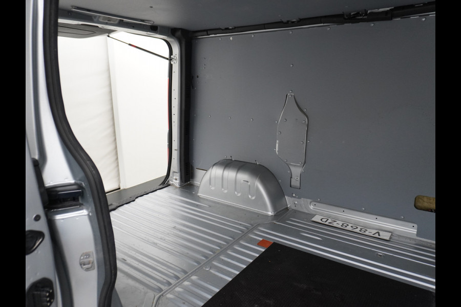 Opel Vivaro 1.6CDTI 126PK L1H1 Trekhaak Airco Navi Camera Cruise Control Pdc Edition EcoFlex Schuifdeur Wandbetimmering Bluetooth Led Super Nette Bus 1e Eigenaar Euro 6 Origineel Nederlandse bus 2.000KG Trekgewicht