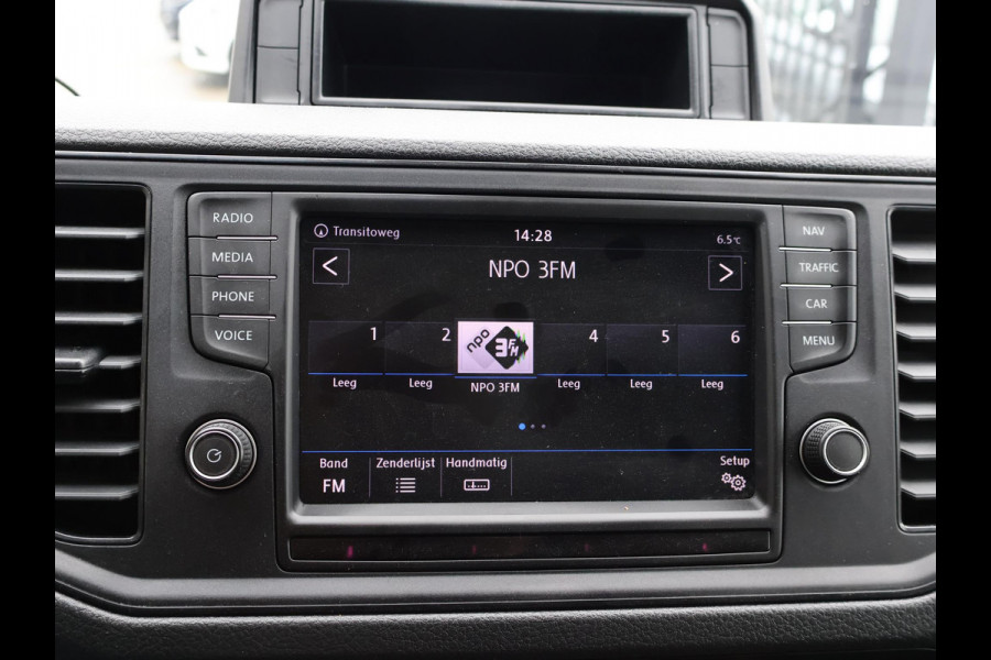 MAN TGE 50 2.0 177 PK AUT. DUBBEL LUCHT + 3500 KG TREKHAAK + CAMERA | APPLE CARPLAY | WP INRICHTING