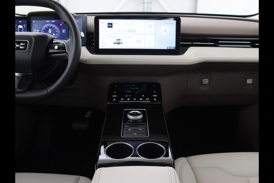 Aiways U5 63 kWh Premium | 3-Fase | Panoramadak | Leder | Stoelverwarming | Adaptive cruise | Carplay | 360 camera | Full LED | Keyless
