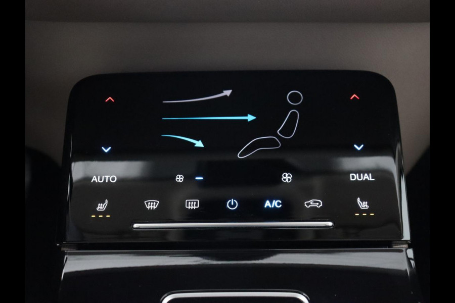 Aiways U5 63 kWh Premium | 3-Fase | Panoramadak | Leder | Stoelverwarming | Adaptive cruise | Carplay | 360 camera | Full LED | Keyless