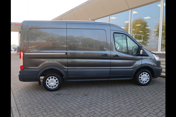 Ford Transit 310 2.0 125 PK TDCI *EURO 6* L2H2 + CAMERA / TREKHAAK 2600 KG / NAVI / DAB
