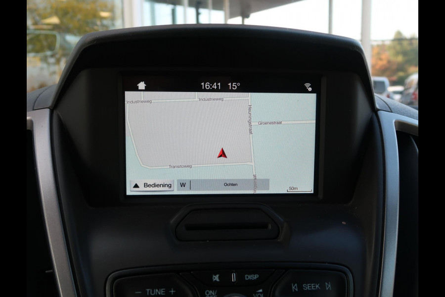 Ford Transit 310 2.0 125 PK TDCI *EURO 6* L2H2 + CAMERA / TREKHAAK 2600 KG / NAVI / DAB