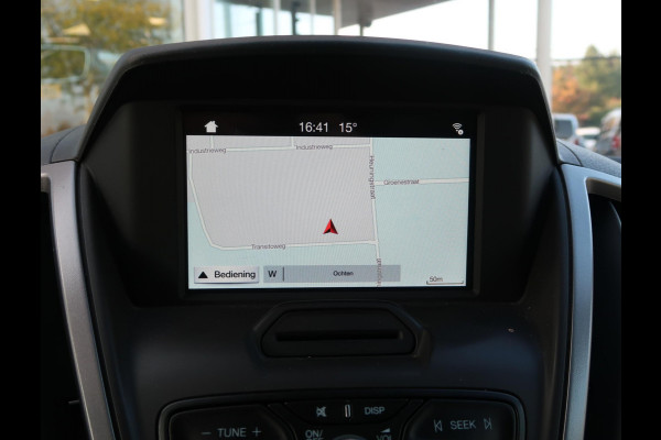 Ford Transit 310 2.0 125 PK TDCI *EURO 6* L2H2 + CAMERA / TREKHAAK 2600 KG / NAVI / DAB