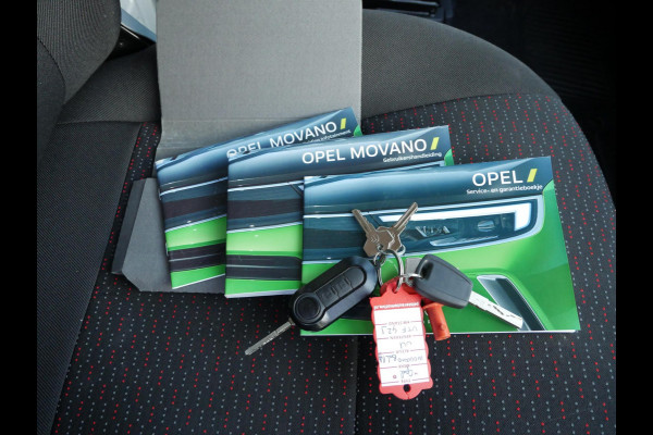 Opel Movano Opel Movano 2.2D 165PK, Meubelbak, Laadlift, Laadbak: L*B*H = 375*210*215 / Lading vastzetrail op 100 cm met 1 vastzetstang, Zijdeur rechtsachter Laadklep D'Hollandia 750 KG, plateau van 160 cm en met afstandsbediening en rolstops