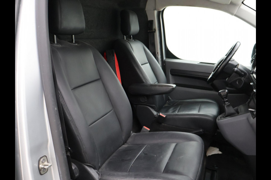 Toyota ProAce Worker 2.0 D-4D PROFESSIONAL LONG + 2 SCHUIFDEUREN | LEDER | NAVIGATIE | TREKHAAK 2500 KG