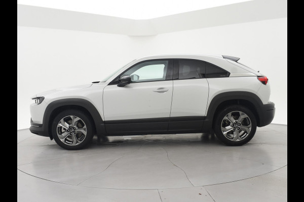 Mazda MX-30 e-SkyActiv 145 PK FIRST EDITION 36 kWh + HEAD-UP | CAMERA | APPLE CARPLAY | MEMORY | ADAPTIVE CRUISE