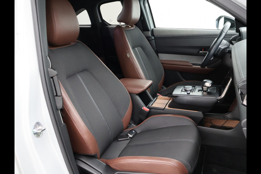 Mazda MX-30 e-SkyActiv 145 PK FIRST EDITION 36 kWh + HEAD-UP | CAMERA | APPLE CARPLAY | MEMORY | ADAPTIVE CRUISE