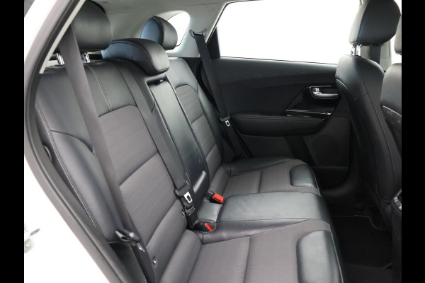 Kia Niro 1.6 GDi HYBRID DYNAMICLINE + TREKHAAK | CARPLAY | CAMERA | DEALER ONDERHOUDEN