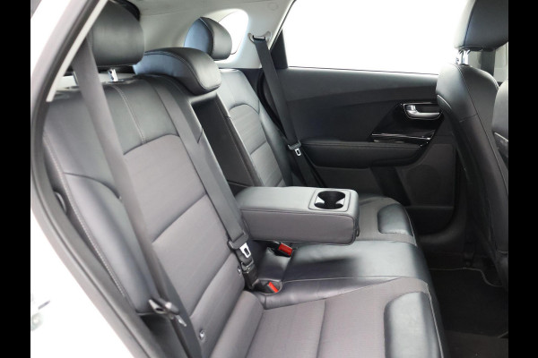 Kia Niro 1.6 GDi HYBRID DYNAMICLINE + TREKHAAK | CARPLAY | CAMERA | DEALER ONDERHOUDEN