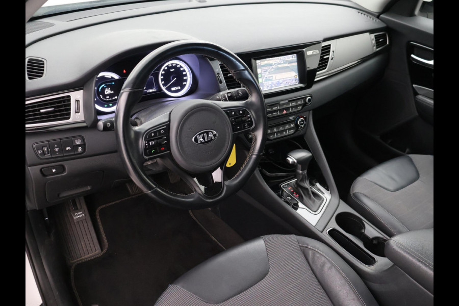 Kia Niro 1.6 GDi HYBRID DYNAMICLINE + TREKHAAK | CARPLAY | CAMERA | DEALER ONDERHOUDEN