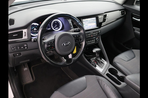 Kia Niro 1.6 GDi HYBRID DYNAMICLINE + TREKHAAK | CARPLAY | CAMERA | DEALER ONDERHOUDEN