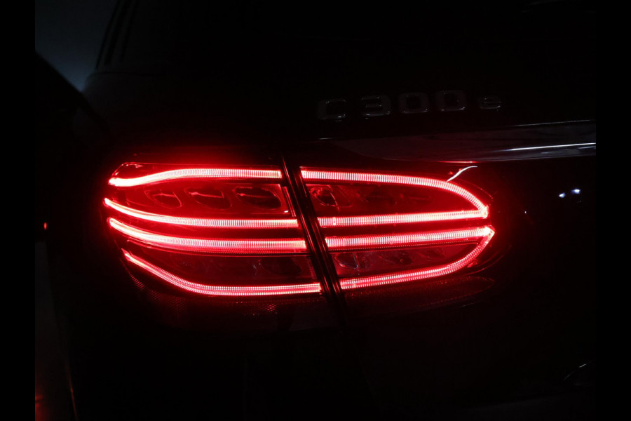 Mercedes-Benz C-Klasse Estate 300e PHEV 320 PK AMG SPORT + CAMERA | DISTRONIC | APPLE CARPLAY | LEDER | STOELVERWARMING