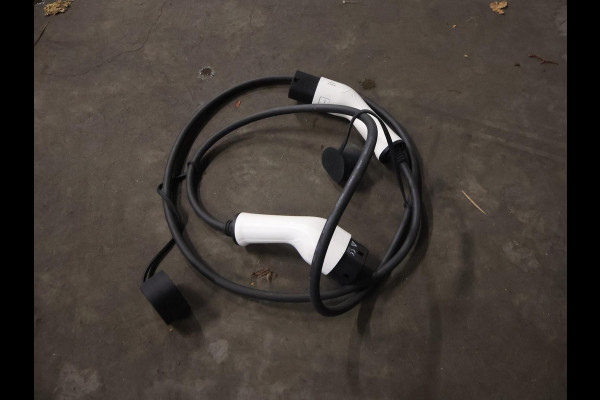 Mercedes-Benz C-Klasse Estate 300e PHEV 320 PK AMG SPORT + CAMERA | DISTRONIC | APPLE CARPLAY | LEDER | STOELVERWARMING