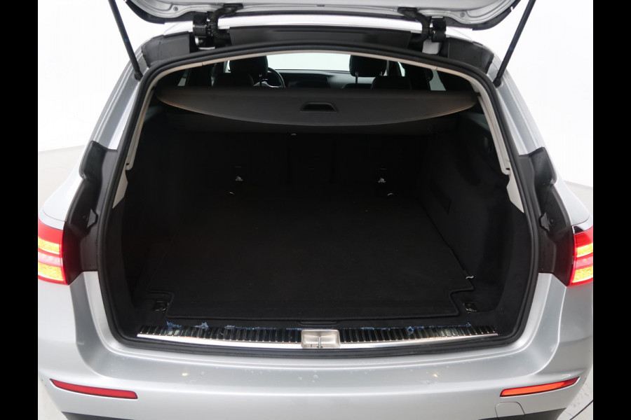 Mercedes-Benz E-Klasse Estate 200 AMG SPORT AUT9 + BURMESTER / 360 CAMERA / ELEK. TREKHAAK / MATRIX LED