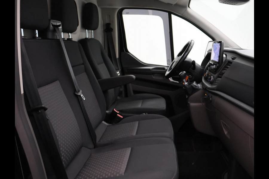 Ford Transit Custom 320 2.0 TDCI 130 PK L2H1 TREND + 2800 KG TREKHAAK / APPLE CARPLAY / CAMERA / STOELVERW.
