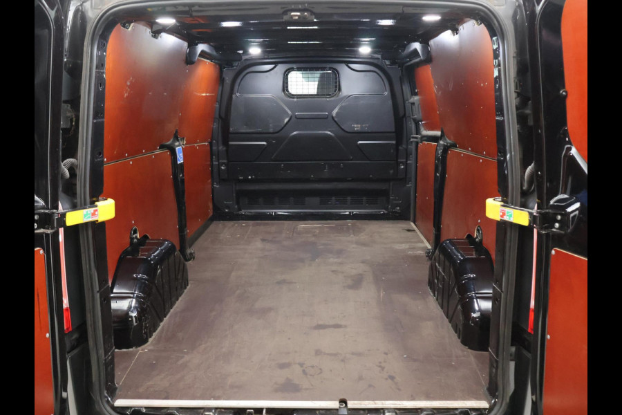 Ford Transit Custom 320 2.0 TDCI 130 PK L2H1 TREND + 2800 KG TREKHAAK / APPLE CARPLAY / CAMERA / STOELVERW.