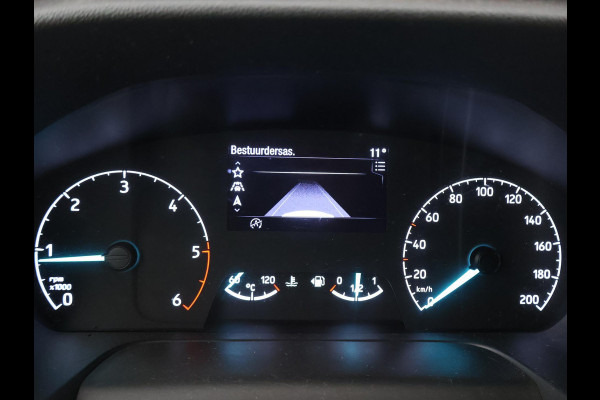 Ford Transit Custom 320 2.0 TDCI 130 PK L2H1 TREND + 2800 KG TREKHAAK / APPLE CARPLAY / CAMERA / STOELVERW.