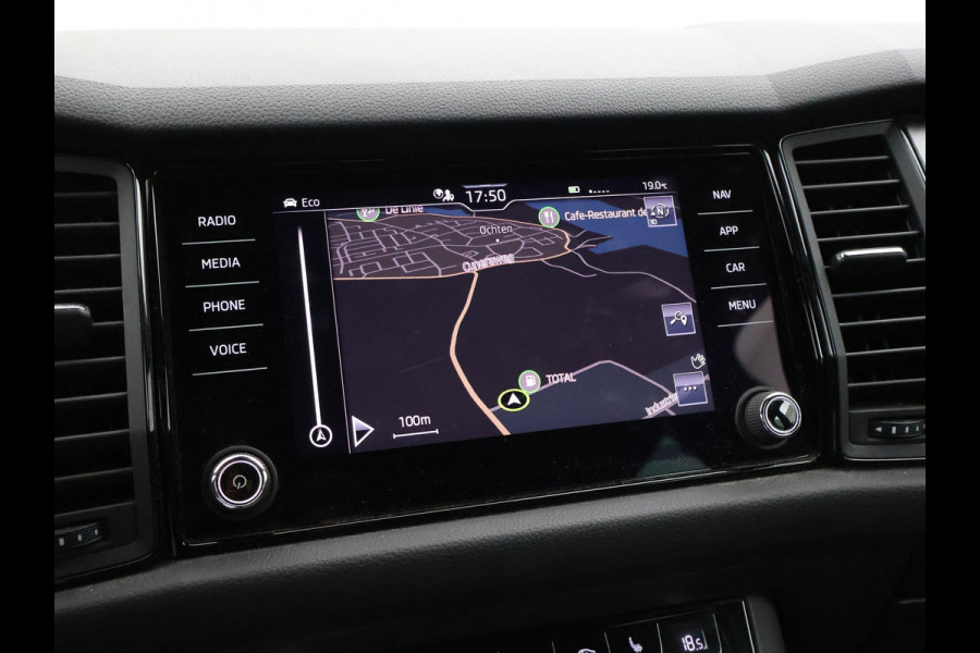 Škoda Kodiaq 1.5 TSI 150 PK DSG AUT. 7-PERS SPORTLINE *MAT ZWART* + ADAPTIVE CRUISE | VIRTUAL COCKPIT | CAMERA | 20 INCH