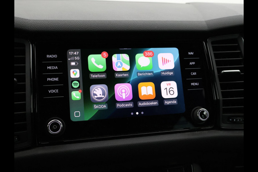 Škoda Kodiaq 1.5 TSI 150 PK DSG AUT. 7-PERS SPORTLINE *MAT ZWART* + ADAPTIVE CRUISE | VIRTUAL COCKPIT | CAMERA | 20 INCH