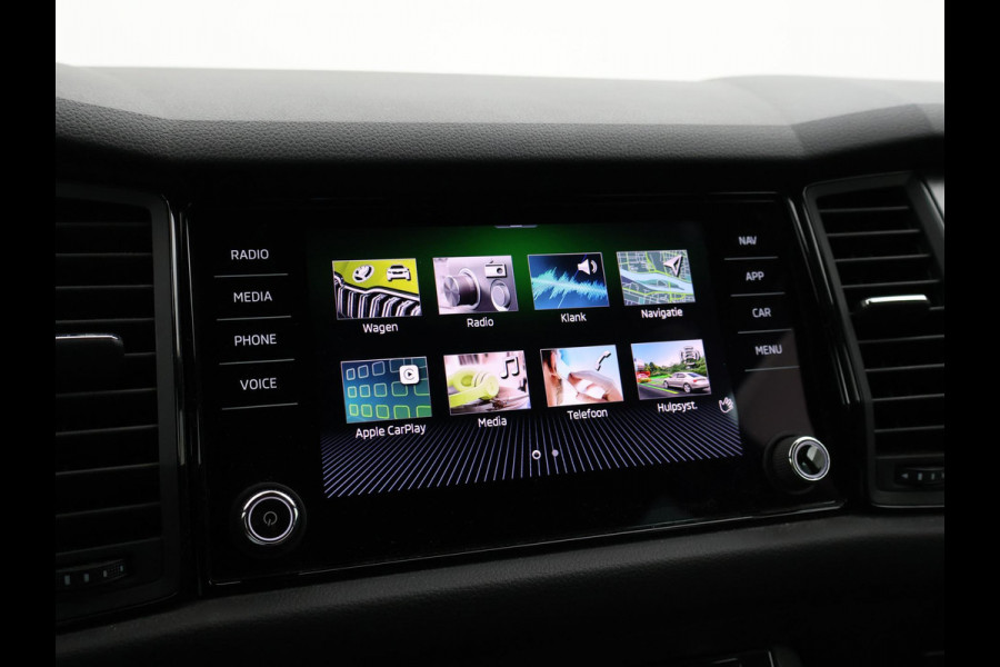 Škoda Kodiaq 1.5 TSI 150 PK DSG AUT. 7-PERS SPORTLINE *MAT ZWART* + ADAPTIVE CRUISE | VIRTUAL COCKPIT | CAMERA | 20 INCH