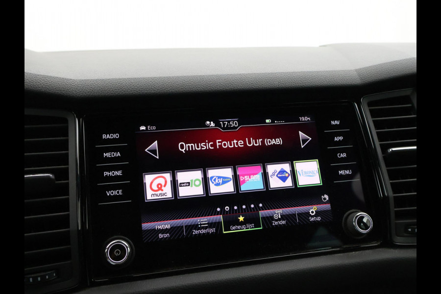 Škoda Kodiaq 1.5 TSI 150 PK DSG AUT. 7-PERS SPORTLINE *MAT ZWART* + ADAPTIVE CRUISE | VIRTUAL COCKPIT | CAMERA | 20 INCH