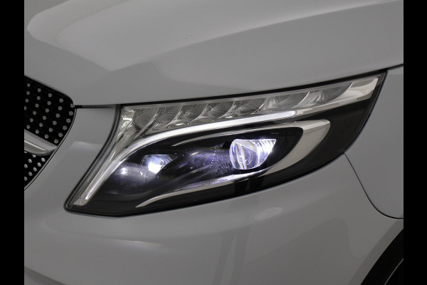Mercedes-Benz V-Klasse 300d 239 PK AMG SPORT D.C. XL + BURMESTER | LUCHTVERING | STOELVENT.| STANDKACHEL | DISTRONIC+ | 2 ELEKTR. SCHUIFDEUREN
