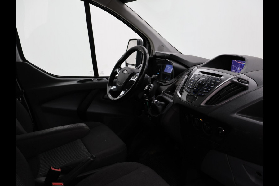 Ford Transit Custom 290 2.0 TDCI 130 PK L2H1 TREND + 2650 KG TREKHAAK / CAMERA / 17 INCH LMV