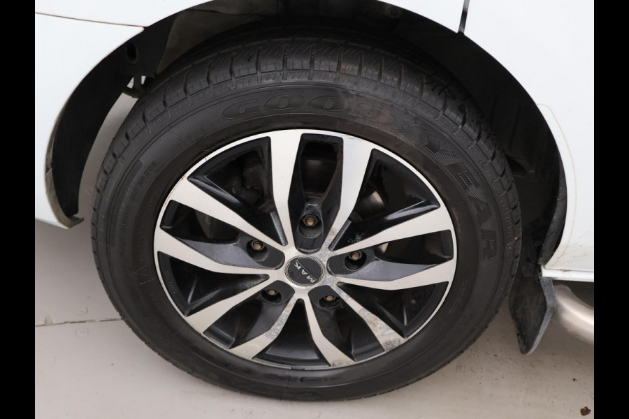 Ford Transit Custom 290 2.0 TDCI 130 PK L2H1 TREND + 2650 KG TREKHAAK / CAMERA / 17 INCH LMV