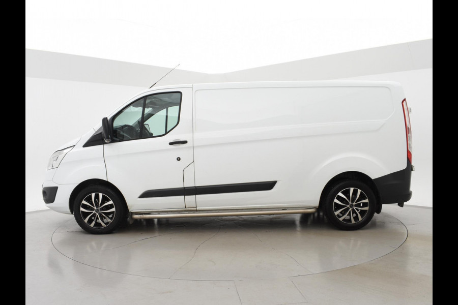 Ford Transit Custom 290 2.0 TDCI 130 PK L2H1 TREND + 2650 KG TREKHAAK / CAMERA / 17 INCH LMV