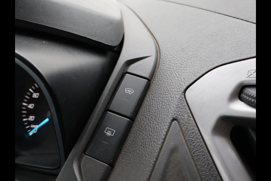 Ford Transit Custom 290 2.0 TDCI 130 PK L2H1 TREND + 2650 KG TREKHAAK / CAMERA / 17 INCH LMV