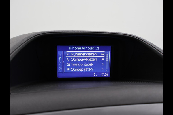 Ford Transit Custom 290 2.0 TDCI 130 PK L2H1 TREND + 2650 KG TREKHAAK / CAMERA / 17 INCH LMV