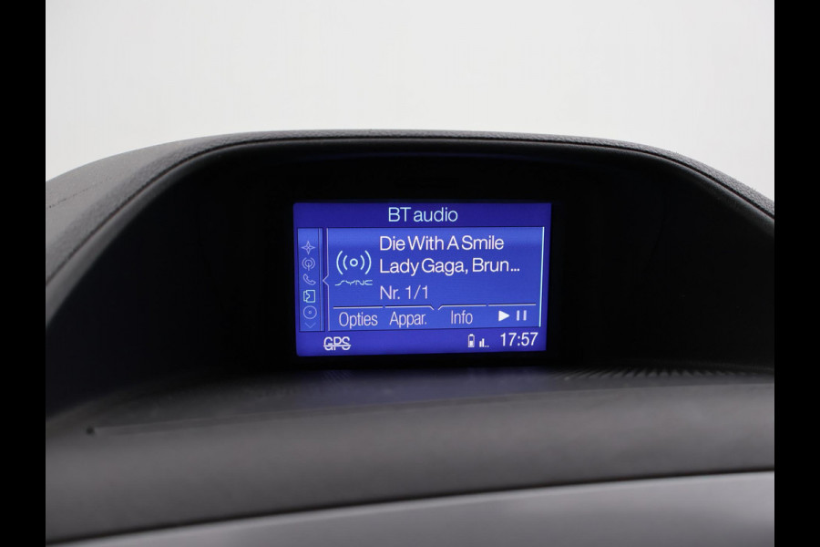 Ford Transit Custom 290 2.0 TDCI 130 PK L2H1 TREND + 2650 KG TREKHAAK / CAMERA / 17 INCH LMV