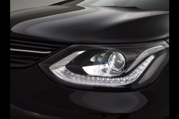 Opel Ampera-E LAUNCH EXECUTIVE 60 KWH *INCL. BTW* + ADAPTIVE CRUISE / APPLE CARPLAY / BOSE / CAMERA / DAB