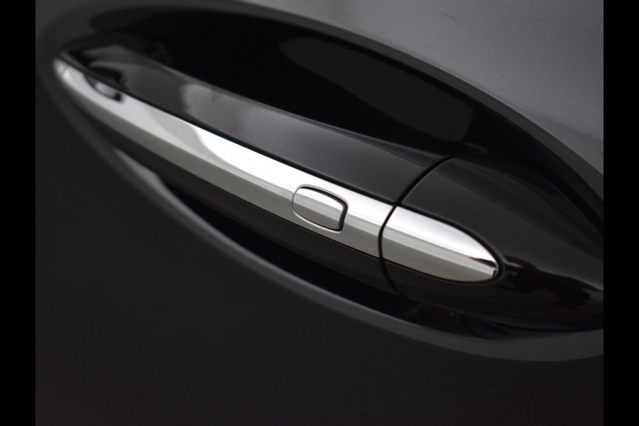 Opel Ampera-E LAUNCH EXECUTIVE 60 KWH *INCL. BTW* + ADAPTIVE CRUISE / APPLE CARPLAY / BOSE / CAMERA / DAB