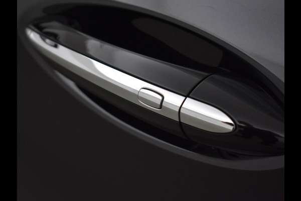 Opel Ampera-E LAUNCH EXECUTIVE 60 KWH *INCL. BTW* + ADAPTIVE CRUISE / APPLE CARPLAY / BOSE / CAMERA / DAB