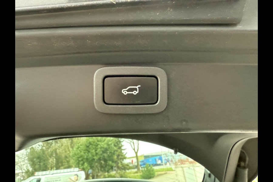 Jaguar I-PACE EV400 4WD HSE 90kWh | Luchtvering | Meridian | Carplay | HUD | Camera |