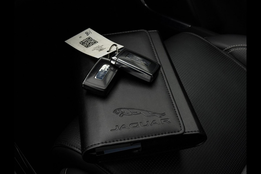 Jaguar I-PACE EV400 4WD HSE 90kWh | Luchtvering | Meridian | Carplay | HUD | Camera |