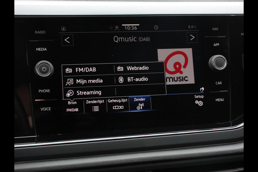 Volkswagen Polo 1.0 TSI R-Line DSG Navigatie App Connect Climate Control DAB LED Parkeer sensoren Cruise control adaptive Lichtmetalen velgen