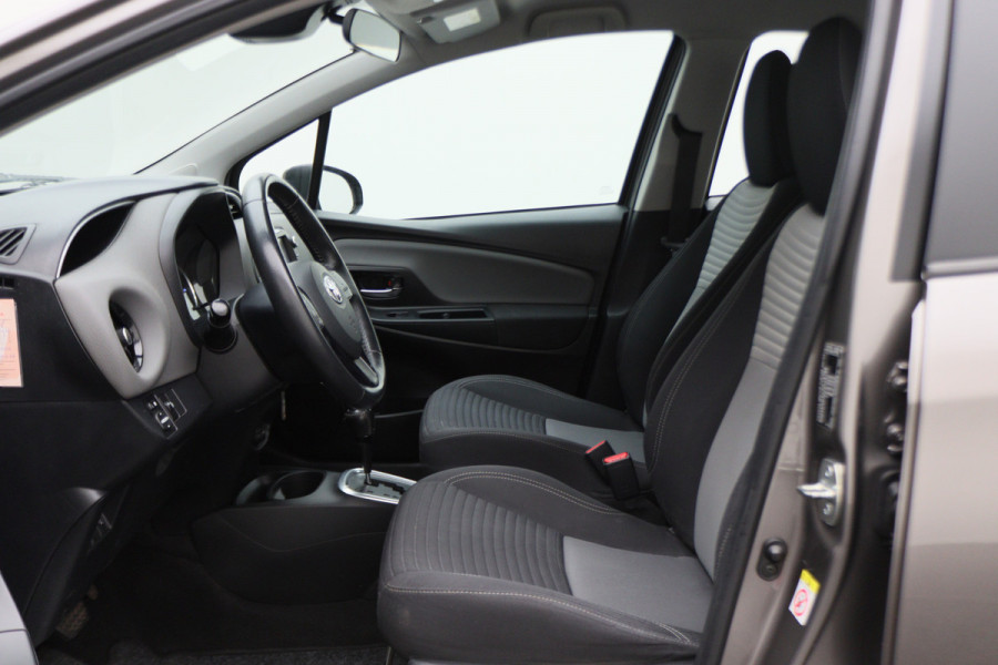 Toyota Yaris 1.5 Hybrid Executive Camera, Stoelverwarming, Climate, Bluetooth, Rijstrooksensor