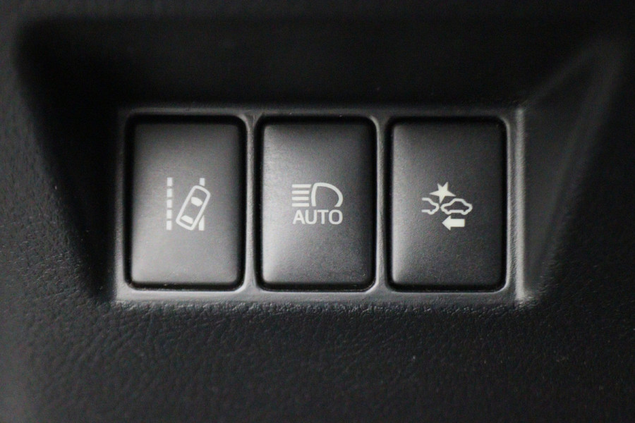 Toyota Yaris 1.5 Hybrid Executive Camera, Stoelverwarming, Climate, Bluetooth, Rijstrooksensor