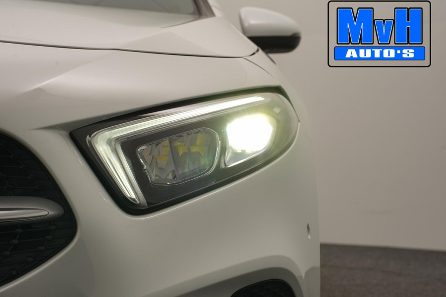 Mercedes-Benz A-Klasse 180 Premium Plus|PARELMOER|SFEERVERL|CAMERA