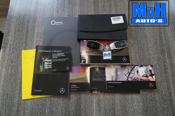 Mercedes-Benz A-Klasse 180 Premium Plus|PARELMOER|SFEERVERL|CAMERA
