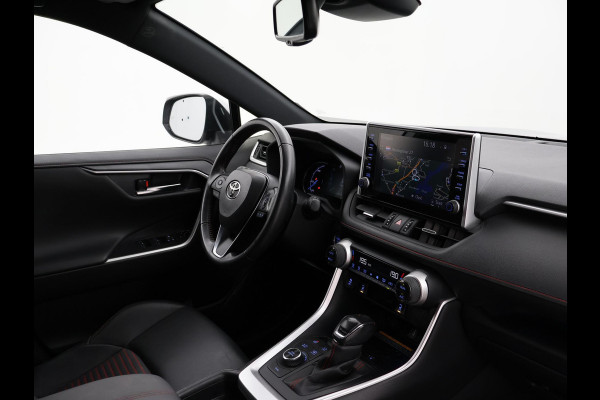 Toyota RAV4 2.5 PLUG-IN PHEV HYBRID AWD 4WD 306 PK + TREKHAAK | STOELVERW. | CAMERA | LED | APPLE CARPLAY | 18 INCH